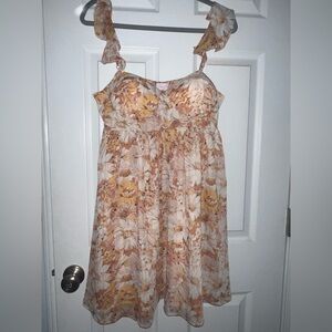 Pink Lily Peach and Tan Floral Top